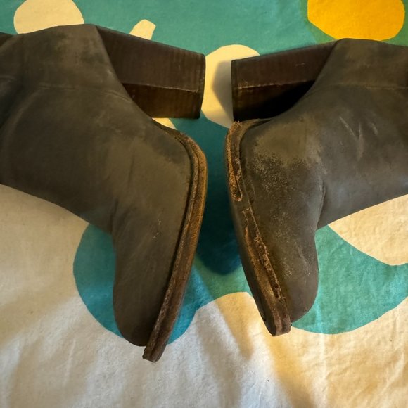 EUC Silence + Noise Half-Stacked Heeled Ankle Boot in Gray Sz 8.5 - Picture 9 of 10